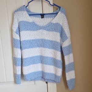 Rue21 Soft Blue and White V-Neck Sweater